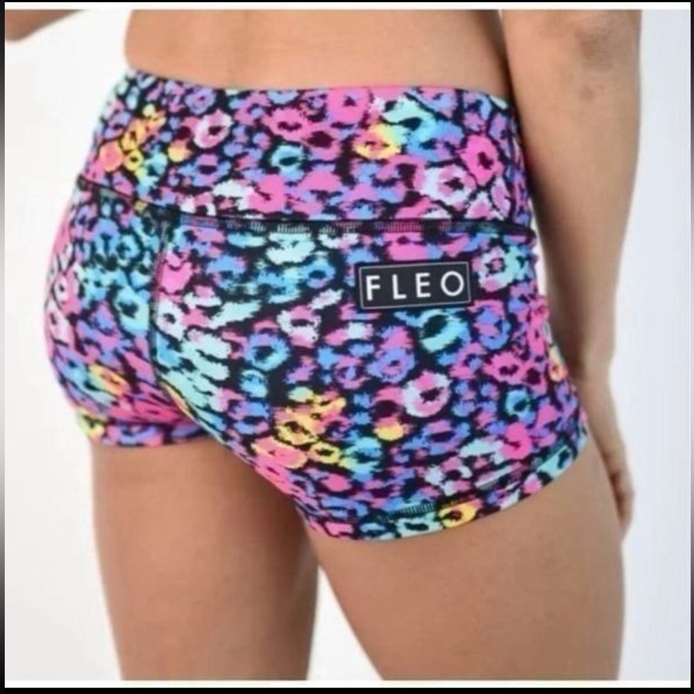 FLEO Power High Rise shorts in the "Miami Leopard" print Size Small